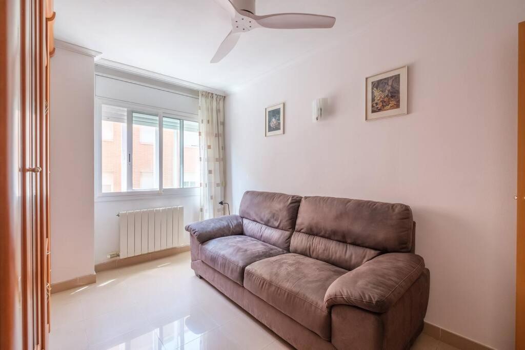 Apartamento En Complejo Residencial, Con Piscina. Salou Kültér fotó